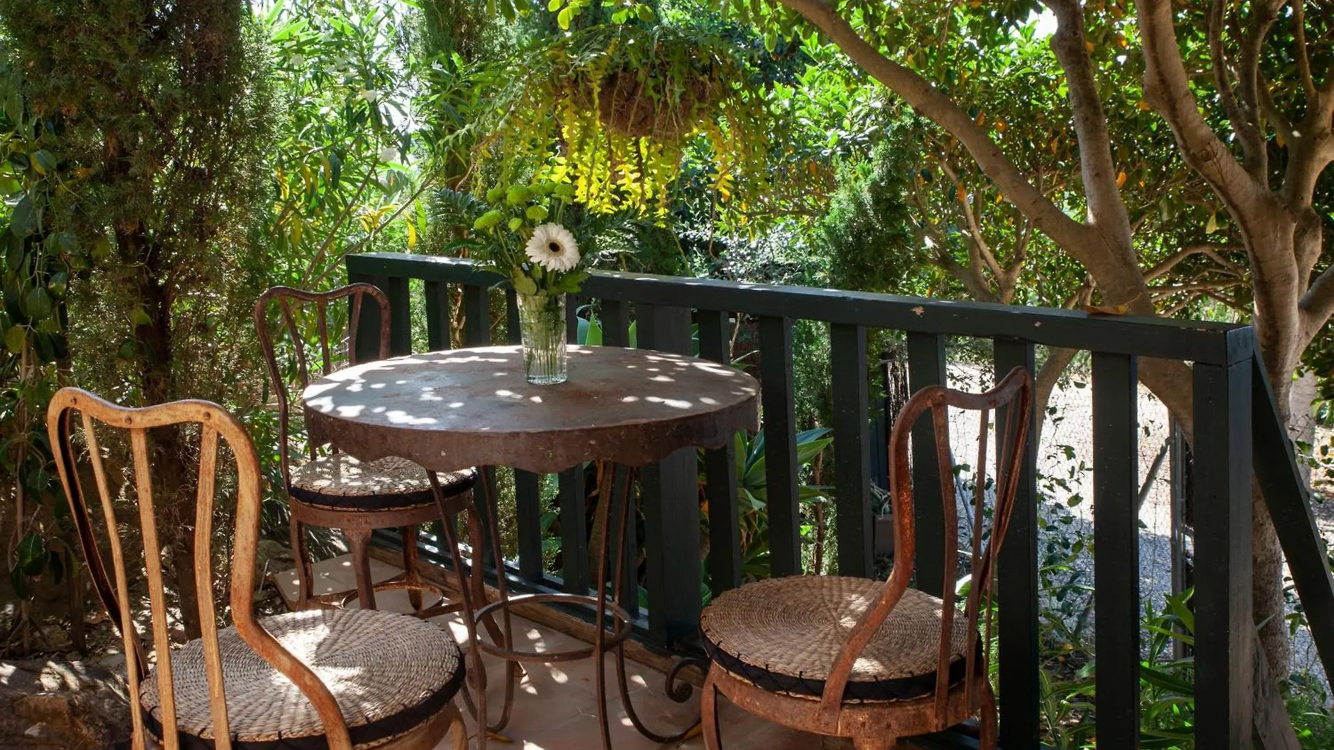 Love Garden Bolonia Spanje